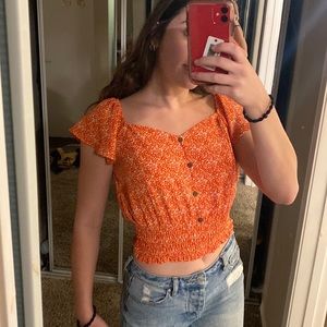 Monteau, flower shirt. Perfect for spring/summer weather.